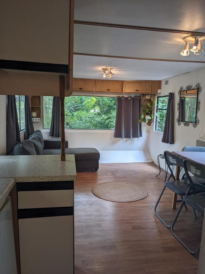 Mobile Home Situe Au Coeur Du Lac Blangy-le-Château Dış mekan fotoğraf