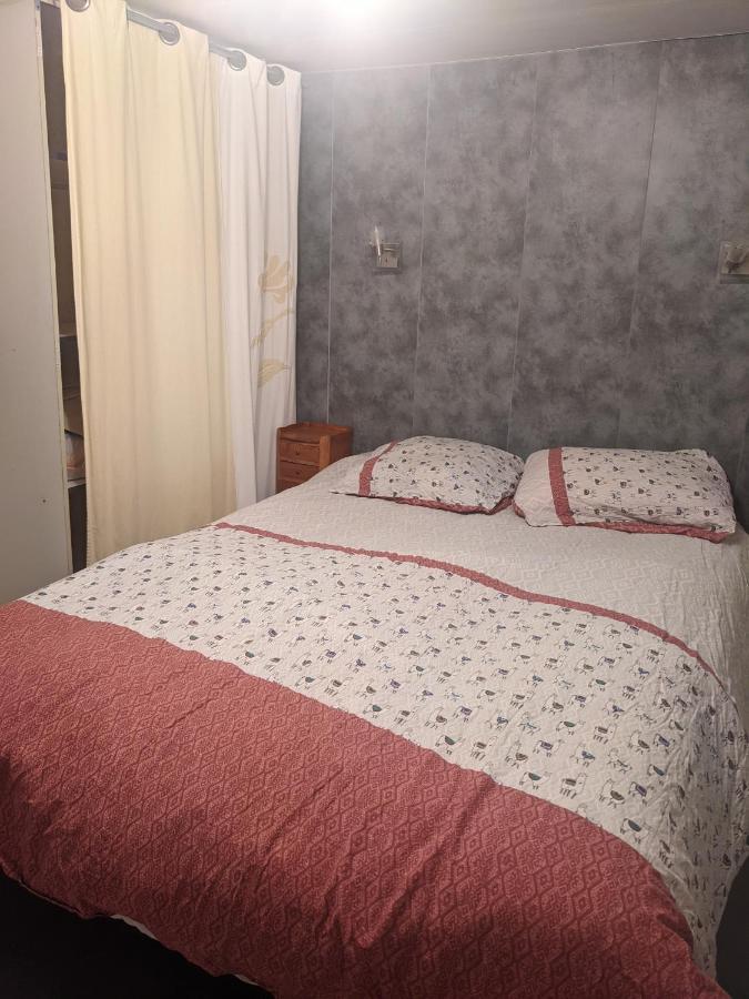 Mobile Home Situe Au Coeur Du Lac Blangy-le-Château Dış mekan fotoğraf